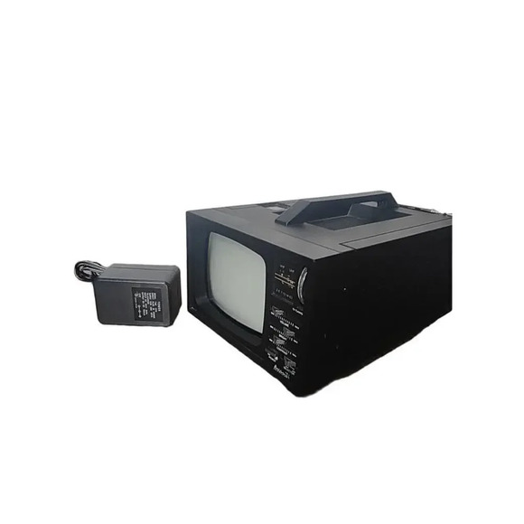 Avanti Portable TV AM FM Radio Combo with Box and Power Cable TVR-593 - Picture 1 of 11
